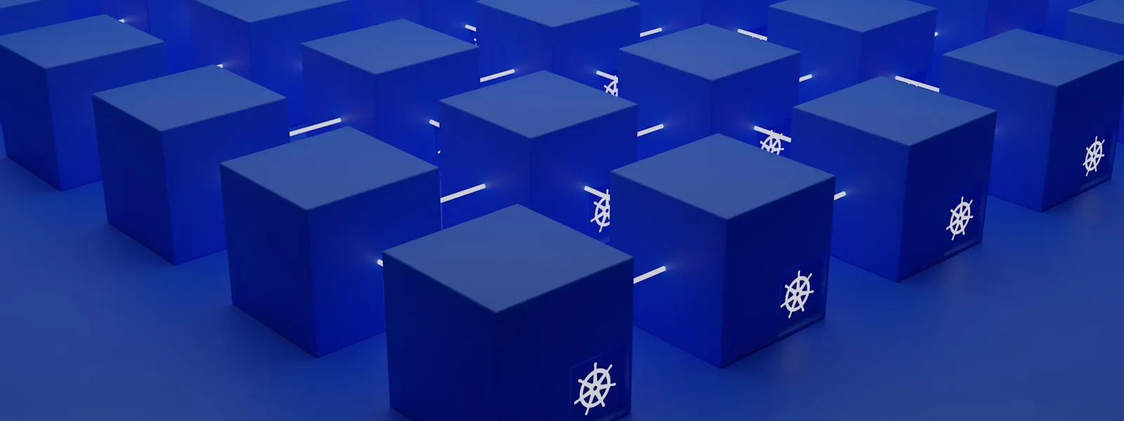 藍色立體方塊上印有 Kubernetes 舵輪標誌，象徵容器編排