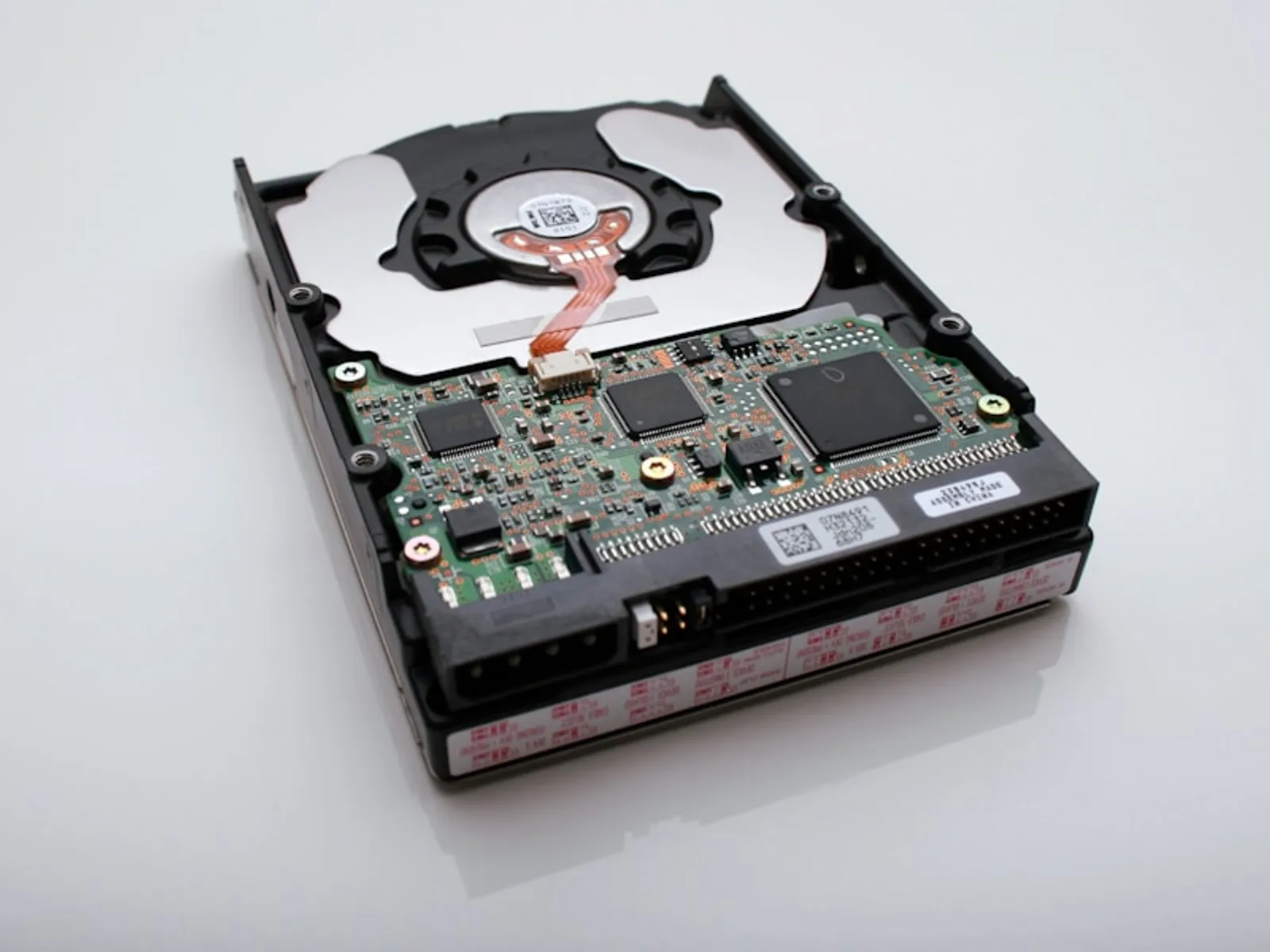 Linux 磁碟空間未釋放問題排查示意圖